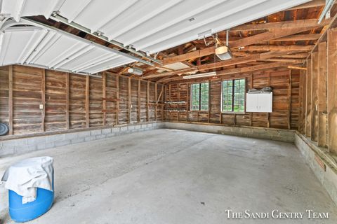 A home in GrandHavenCharterTownship_Ottawa