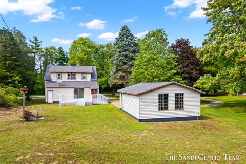 A home in GrandHavenCharterTownship_Ottawa