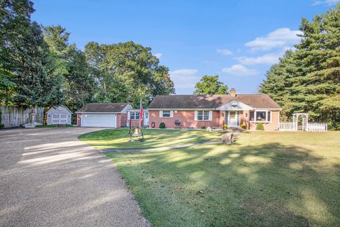 A home in Niles Twp