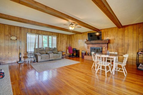 A home in Mt. Morris Twp