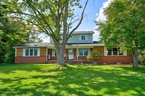 A home in Mt. Morris Twp