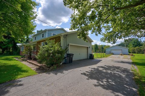 A home in Mt. Morris Twp