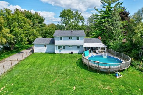 A home in Mt. Morris Twp