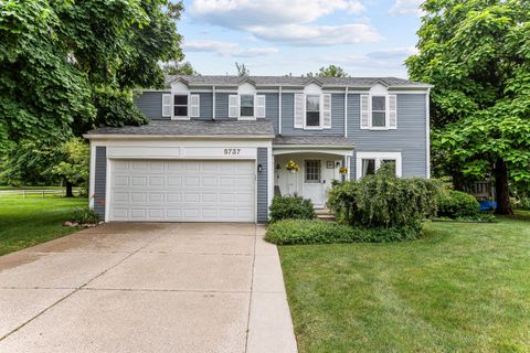 A home in Waterford Twp