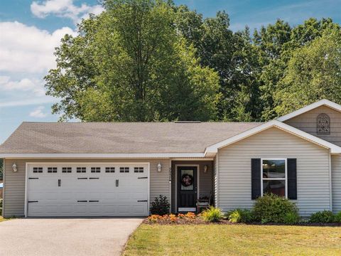 A home in Long Lake Twp