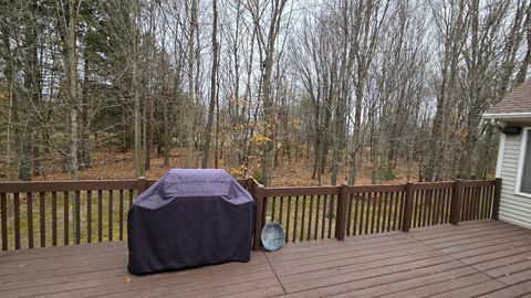 A home in Allendale Twp