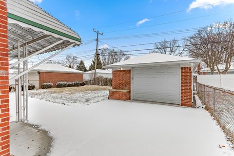 A home in Dearborn Heights