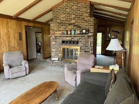 A home in Lincoln Twp