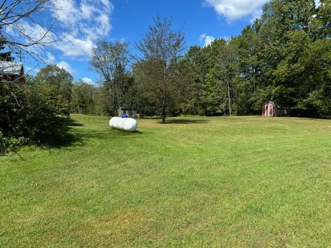 A home in Lincoln Twp