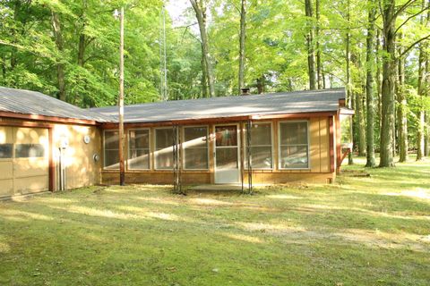 A home in Lincoln Twp