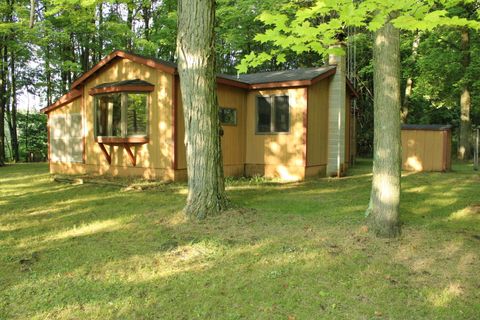 A home in Lincoln Twp