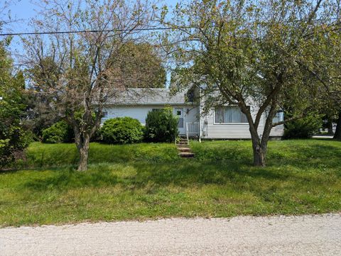 A home in Eau Claire Vlg