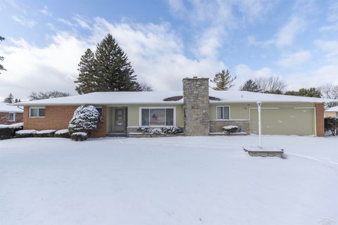 A home in Buena Vista Twp