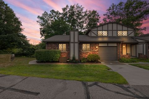 A home in Rochester Hills