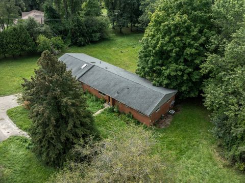 A home in Oakland Twp