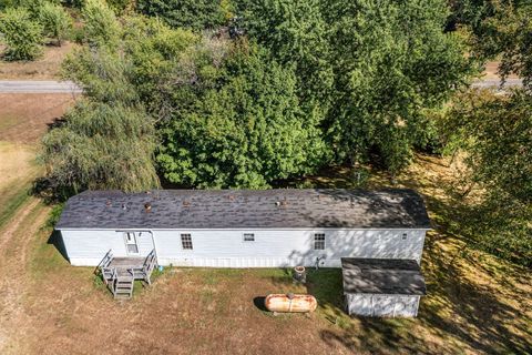 A home in Mottville Twp