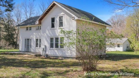 A home in Saugatuck Twp