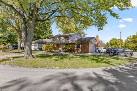 A home in Dearborn Heights