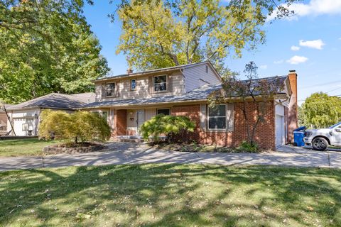 A home in Dearborn Heights