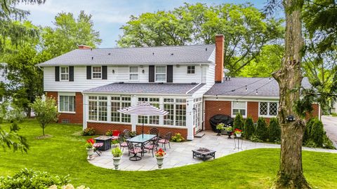 A home in Bloomfield Twp