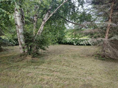 A home in Deep River Twp