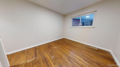 A home in WarrenCity_Macomb