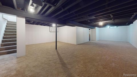 A home in WarrenCity_Macomb