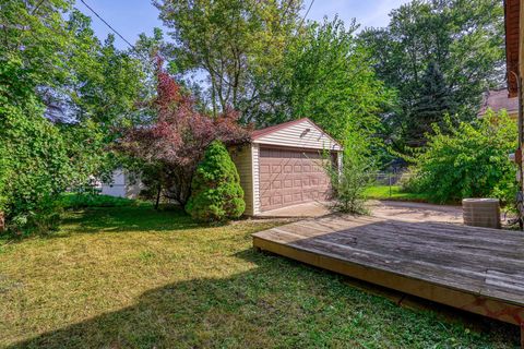 A home in Harper Woods