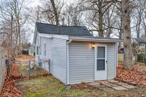 A home in Fenton Twp