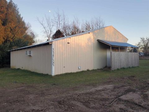 A home in Lincoln Twp