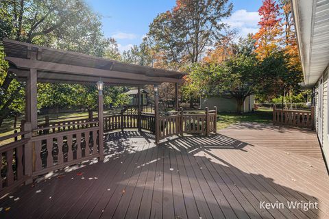 A home in Fruitland Twp