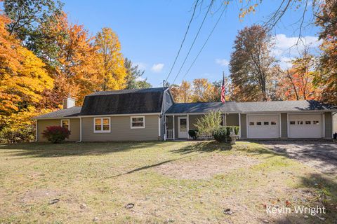 A home in Fruitland Twp