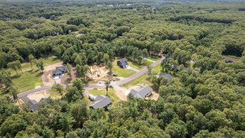 A home in Egelston Twp