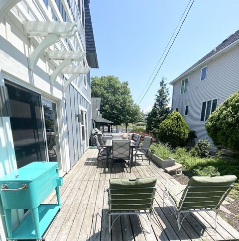 A home in South Haven