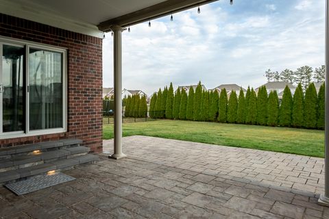 A home in Macomb Twp