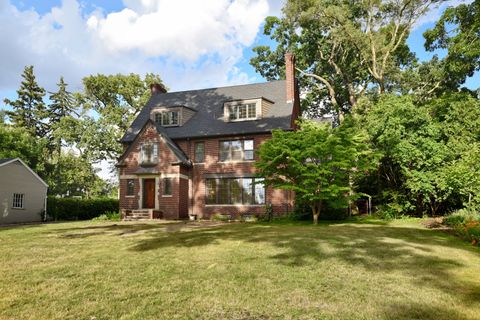 A home in Huntington Woods