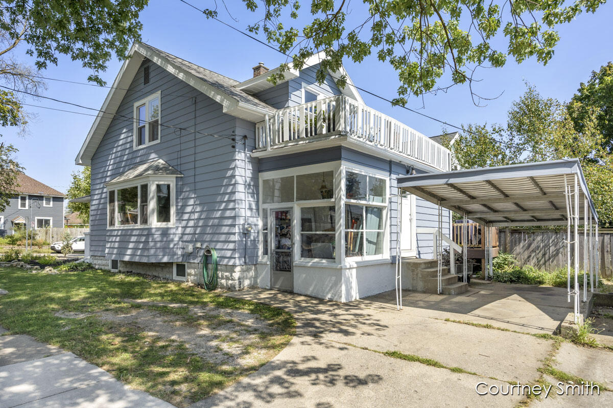 Photo 40 of 44 of 1252 Arianna Street NW house