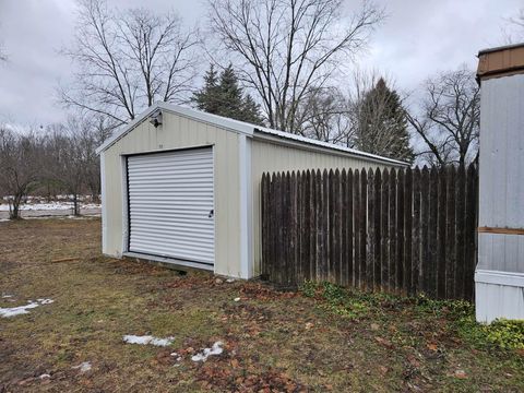 A home in Springdale Twp