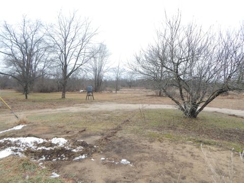 A home in Springdale Twp