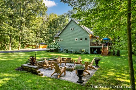 A home in Robinson Twp