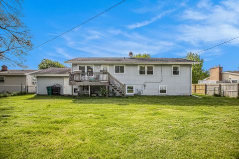 A home in Pennfield Twp