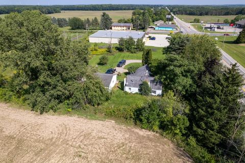 A home in Deerfield Twp