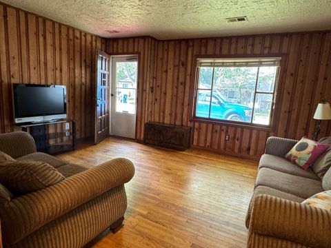 A home in Waterford Twp