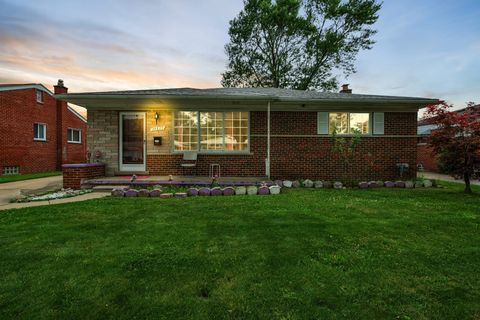 A home in Warren