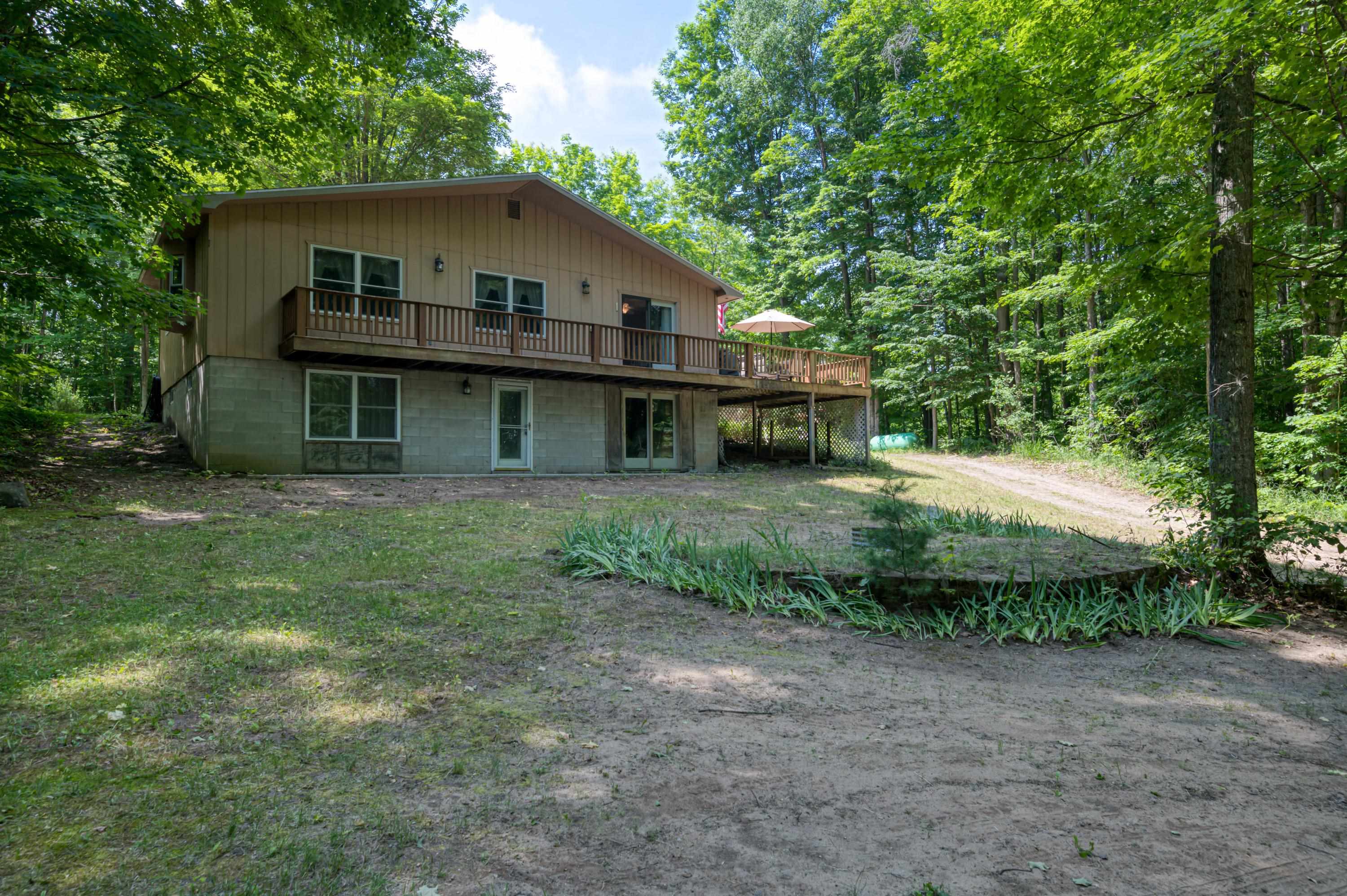 View Garfield Twp, MI 49633 house