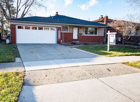 A home in Warren