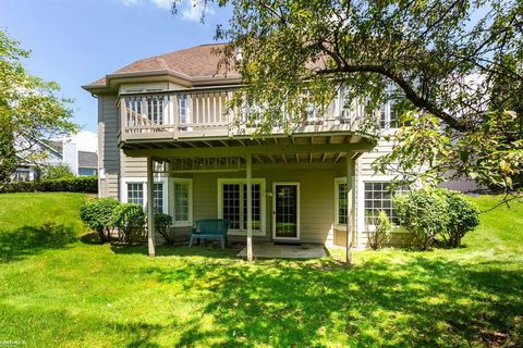 A home in Grand Blanc Twp