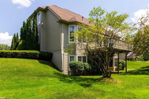 A home in Grand Blanc Twp