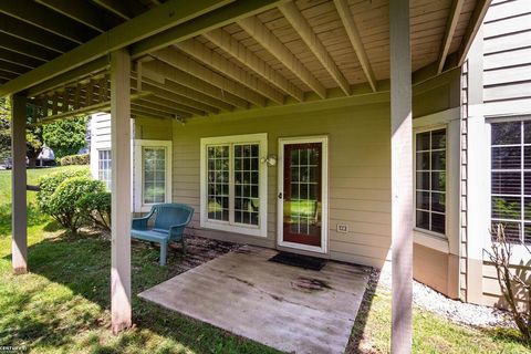 A home in Grand Blanc Twp