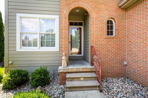 A home in Grand Blanc Twp